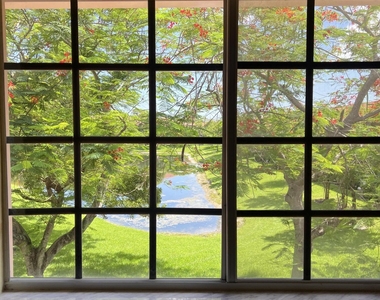 4113 Napoli Lake Drive - Photo Thumbnail 7