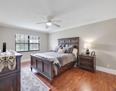 3020 Florida Boulevard - Photo Thumbnail 8