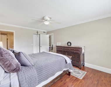 3020 Florida Boulevard - Photo Thumbnail 9