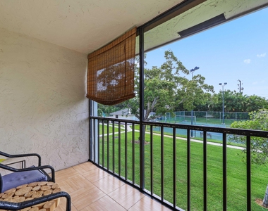 3020 Florida Boulevard - Photo Thumbnail 12