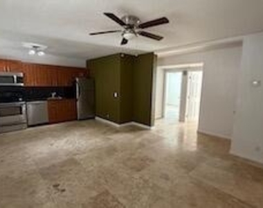 1470 N Dixie Highway - Photo Thumbnail 12