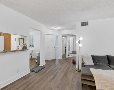 5418 Firenze Drive - Photo Thumbnail 5