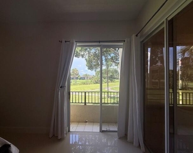 7508 La Paz Boulevard - Photo Thumbnail 11
