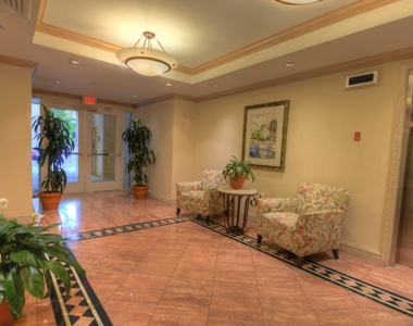 707 Crandon Boulevard - Photo Thumbnail 20