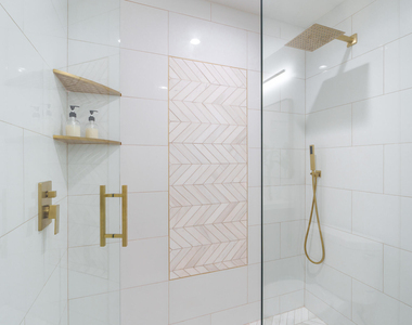 303 De Carie Street - Photo Thumbnail 12