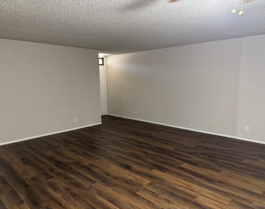 9552 Sw 1st Court - Photo Thumbnail 4