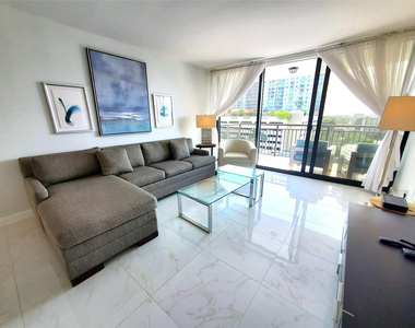 3031 N Ocean Boulevard - Photo Thumbnail 4