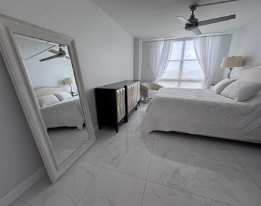 3031 N Ocean Boulevard - Photo Thumbnail 11