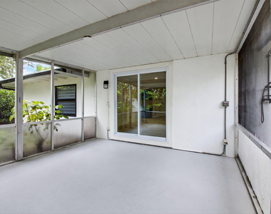 725 Heron Drive - Photo Thumbnail 30