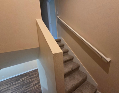 3810 Haley Court - Photo Thumbnail 15