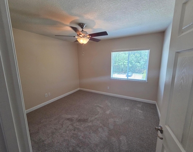3810 Haley Court - Photo Thumbnail 26