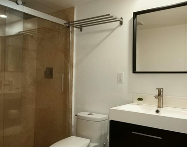 565 Oaks Lane - Photo Thumbnail 57