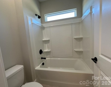 5715 Gulch Place - Photo Thumbnail 14