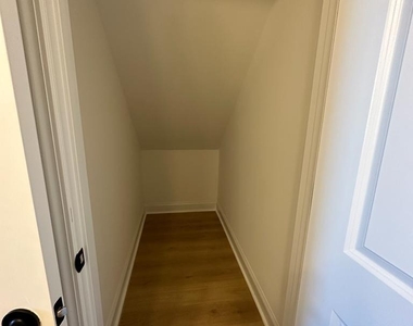 5715 Gulch Place - Photo Thumbnail 7