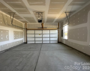 5715 Gulch Place - Photo Thumbnail 16