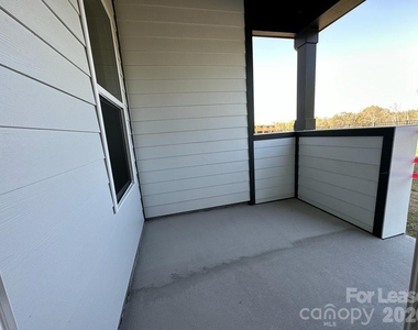 5715 Gulch Place - Photo Thumbnail 17