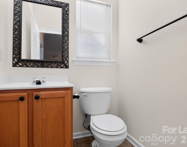 3003 Moonstone Lane - Photo Thumbnail 8