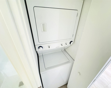 55 Sw 9th Street - Photo Thumbnail 7