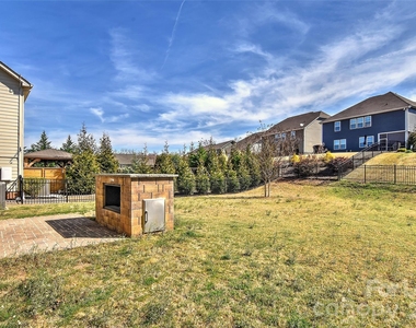 1036 Easley Street - Photo Thumbnail 30