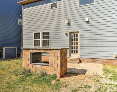 1036 Easley Street - Photo Thumbnail 28