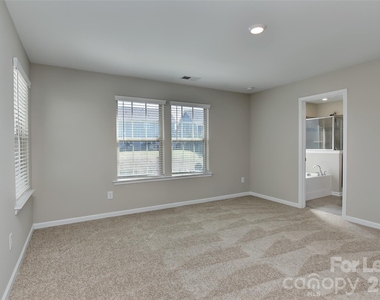 1036 Easley Street - Photo Thumbnail 16