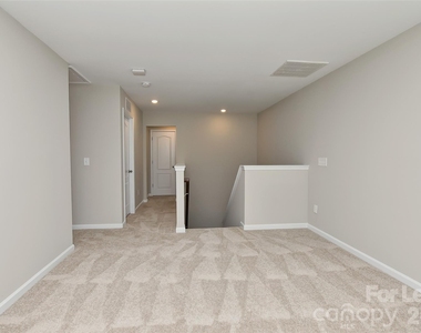 1036 Easley Street - Photo Thumbnail 14