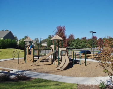1036 Easley Street - Photo Thumbnail 34