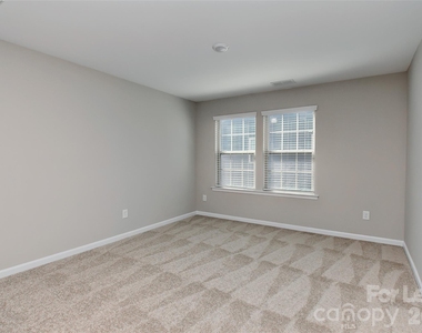 1036 Easley Street - Photo Thumbnail 19