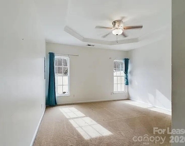 155 Kallie Loop - Photo Thumbnail 8