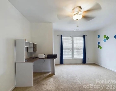155 Kallie Loop - Photo Thumbnail 11