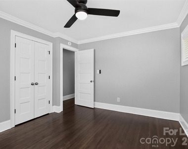 3945 Winfield Drive - Photo Thumbnail 13