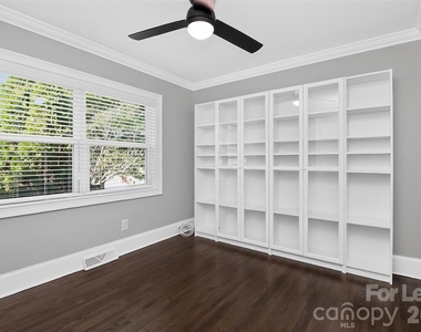 3945 Winfield Drive - Photo Thumbnail 14