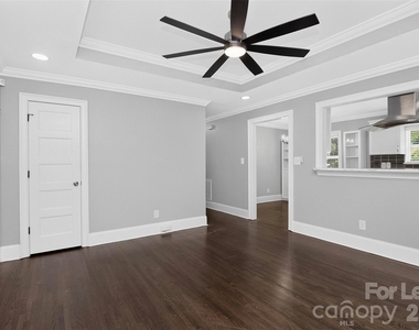 3945 Winfield Drive - Photo Thumbnail 2