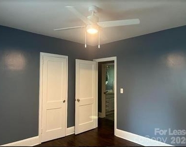 1513 Noel Place - Photo Thumbnail 9