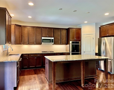 4809 Antioch Church Road - Photo Thumbnail 7
