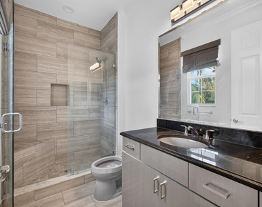 195 Tresana Boulevard - Photo Thumbnail 46