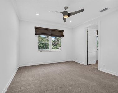 195 Tresana Boulevard - Photo Thumbnail 45