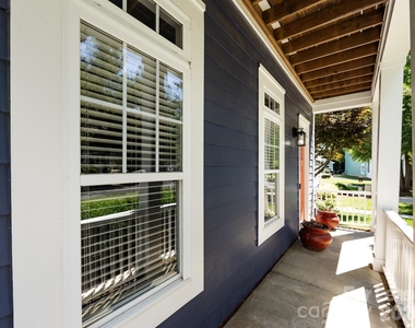 1937 Lela Avenue - Photo Thumbnail 2