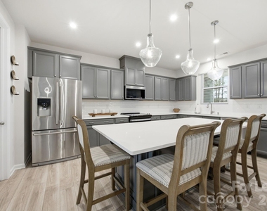 169 Marron Drive - Photo Thumbnail 7