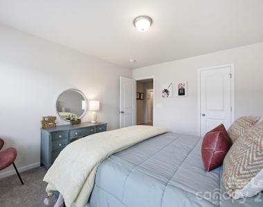 169 Marron Drive - Photo Thumbnail 11