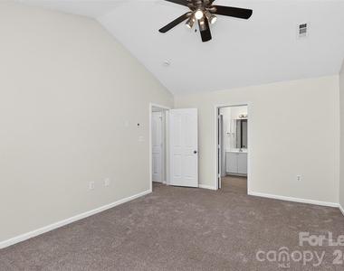 3928 Glory Street - Photo Thumbnail 7