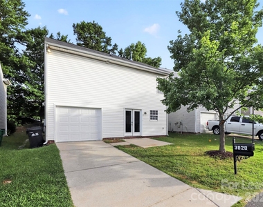 3928 Glory Street - Photo Thumbnail 15