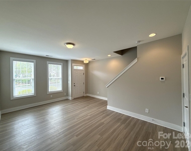 9218 Oban Passage Drive - Photo Thumbnail 1