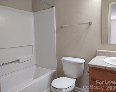 2038 Dunsmore Lane - Photo Thumbnail 19
