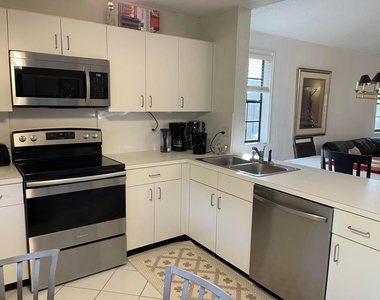 6650 Montego Bay Boulevard - Photo Thumbnail 17