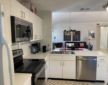 6650 Montego Bay Boulevard - Photo Thumbnail 15