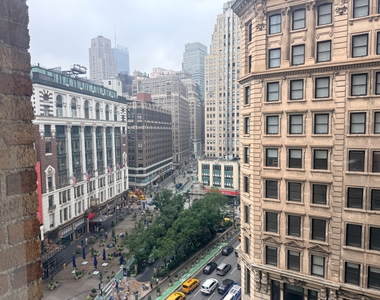 West 34th Street - Photo Thumbnail 4
