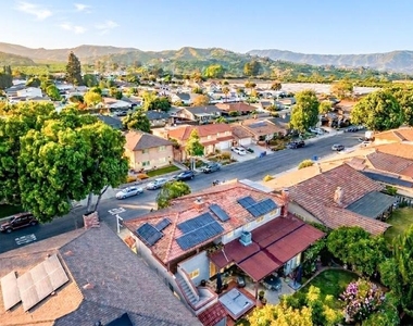 10872 Kings Road - Photo Thumbnail 18