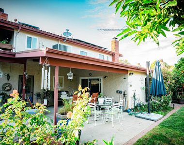 10872 Kings Road - Photo Thumbnail 17
