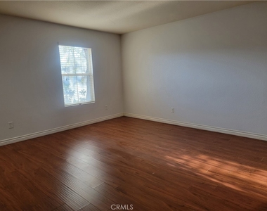 43650 Castle Circle - Photo Thumbnail 3